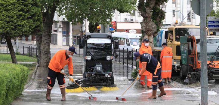 KAYALIK CADDESİ DEZENFEKTE EDİLDİ