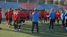 KIZILCABÖLÜKSPOR SAHAYA İNDİ