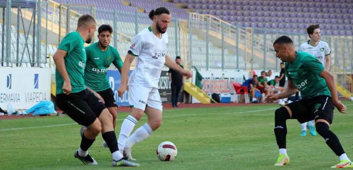 HOROZ KOCAELİSPOR İLE BERABERE KALDI: 0-0