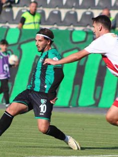 DENİZLİSPOR EVİNDE DARMADAĞIN: 0-4